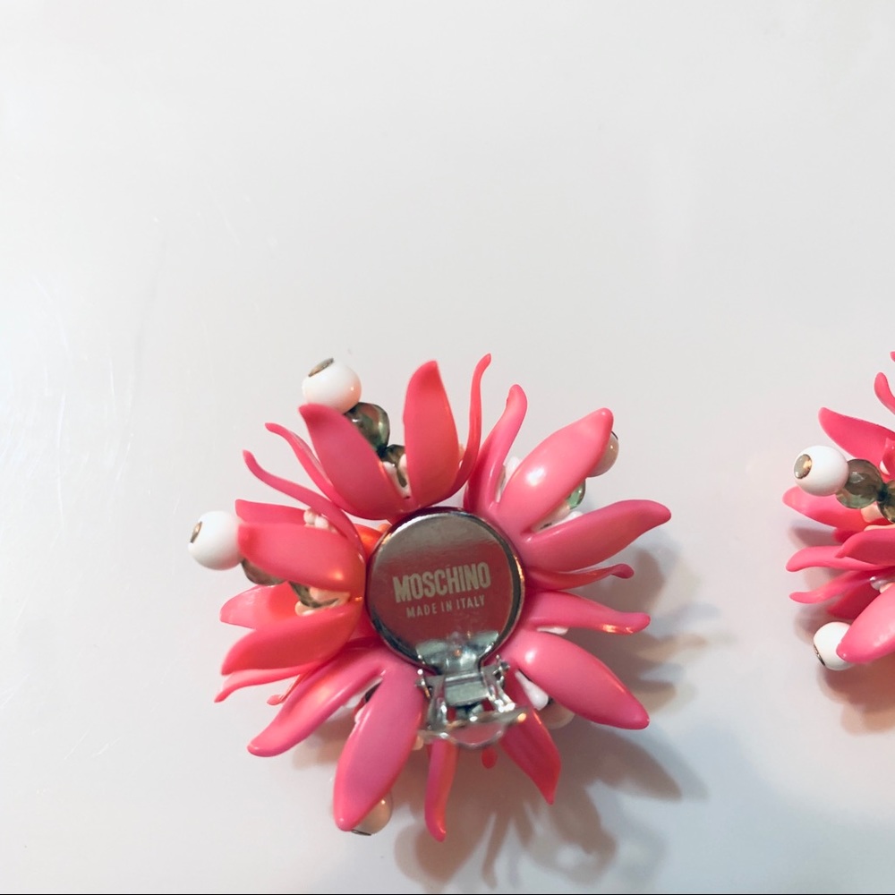 Moschino Pink Floral Clip-On Earrings - Picture 6 of 6